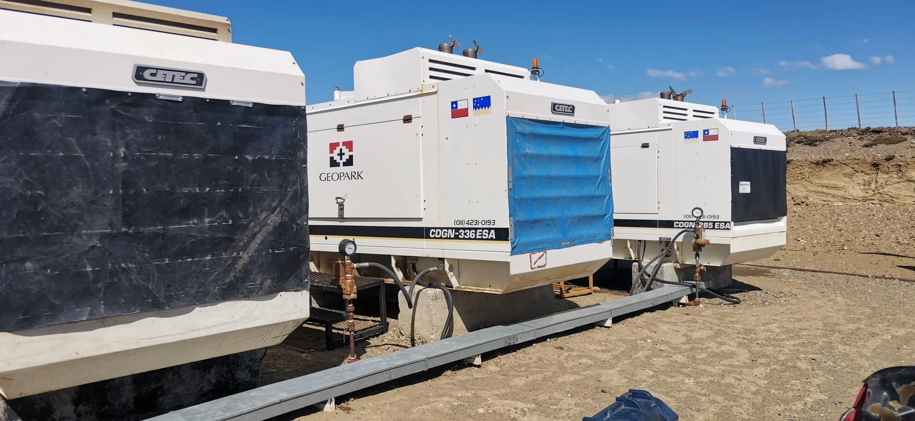 Generador industrial en terreno