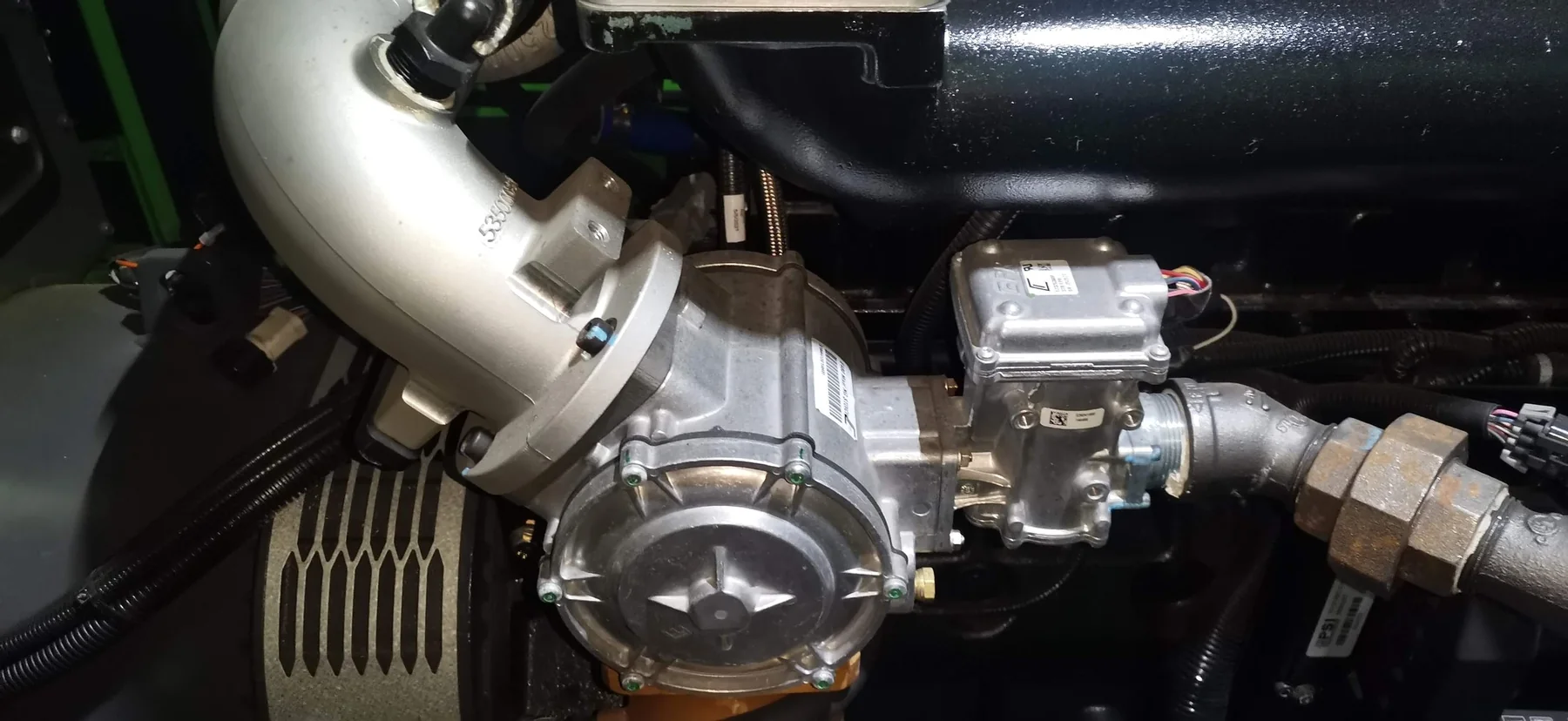 Sistema de alimentación de gas en motor industrial